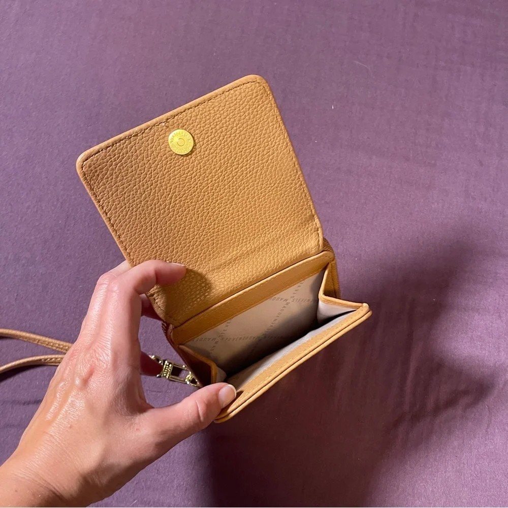 Steve Madden Tan/Camel Wristlet Wallet, Small Bi-fold Square Wallet - NWOT